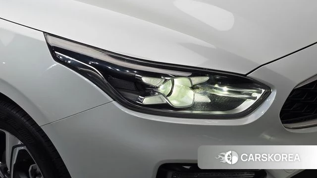 Kia Come New K3 id 4993560 из Кореи 14