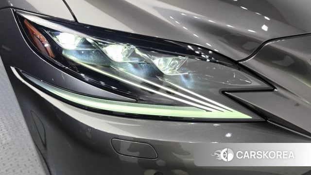 Lexus LS500h 5th generation id 5018559 из Кореи 14