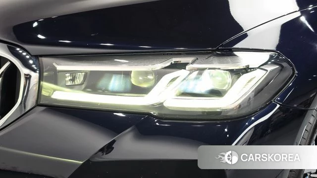 BMW 5 Series (G30) id 5012525 из Кореи 14