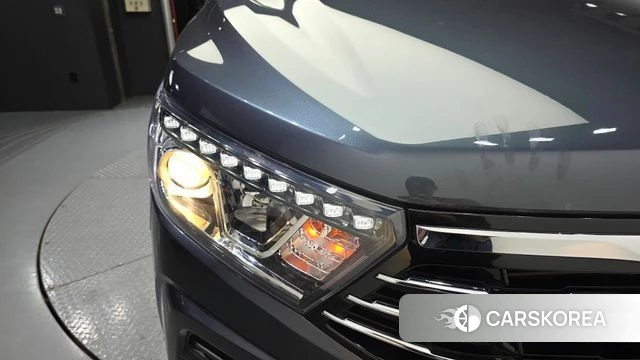 Ssangyong Korando Turismo id 5018987 из Кореи 14