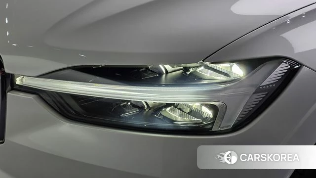 Volvo XC60 second Generation id 4990376 из Кореи 14