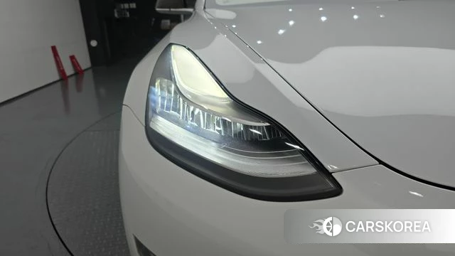 Tesla Model 3 id 4702957 из Кореи 14