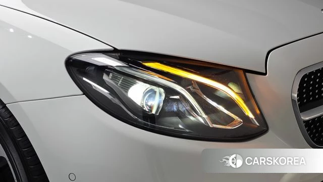 Mercedes-Benz E-Class W213 id 4998098 из Кореи 14