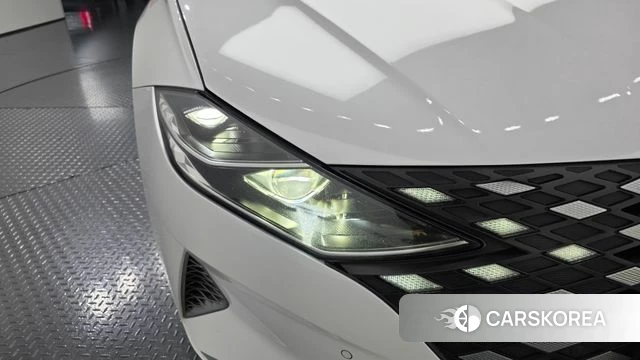 Hyundai The New Grandeur IG Hybrid id 4986606 из Кореи 14