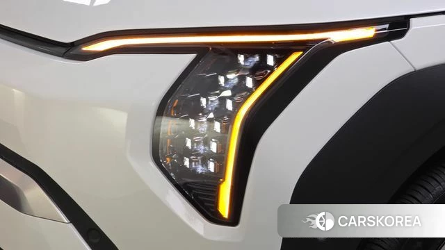 Kia EV3 id 4778187 из Кореи 14