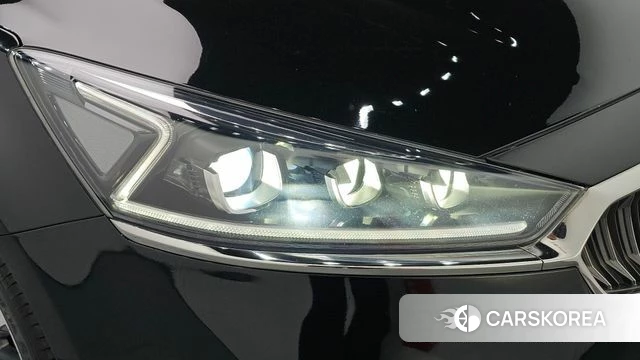 Kia Come New K7 id 5048600 из Кореи 14