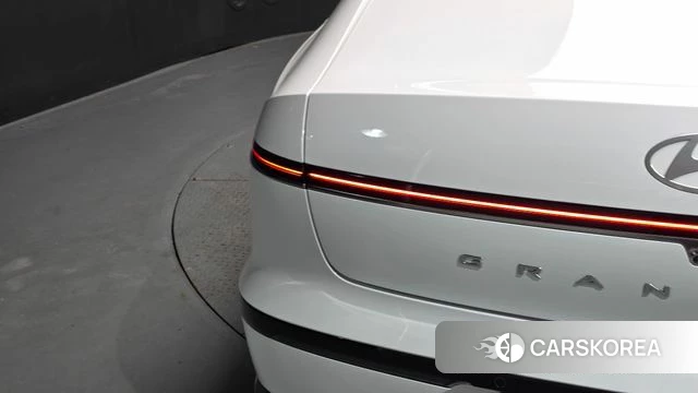 Hyundai Grandeur Hybrid (GN7) id 4991324 из Кореи 15