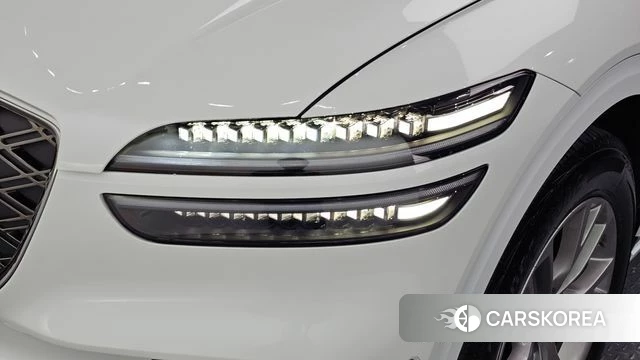 Genesis GV70 id 5033076 из Кореи 15