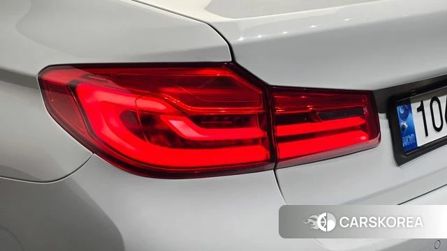 BMW 5 Series (G30) id 4966935 из Кореи 15