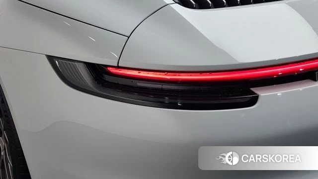 Porsche 911(992) id 4754896 из Кореи 15