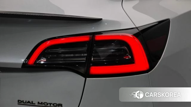 Tesla Model 3 id 4991844 из Кореи 15