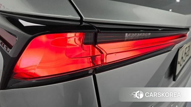 Lexus NX300h id 4633176 из Кореи 16