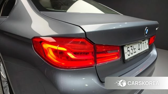BMW 5 Series (G30) id 5035722 из Кореи 15