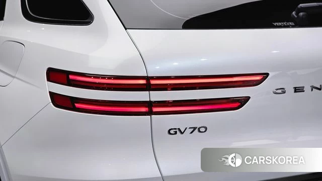 Genesis GV70 id 4928010 из Кореи 15