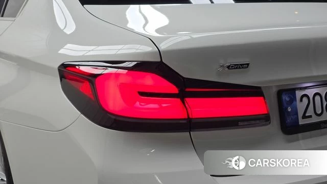 BMW 5 Series (G30) id 5016698 из Кореи 15