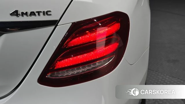 Mercedes-Benz E-Class W213 id 4988545 из Кореи 15