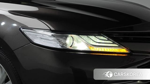 Toyota Camry (XV70) id 4988444 из Кореи 15