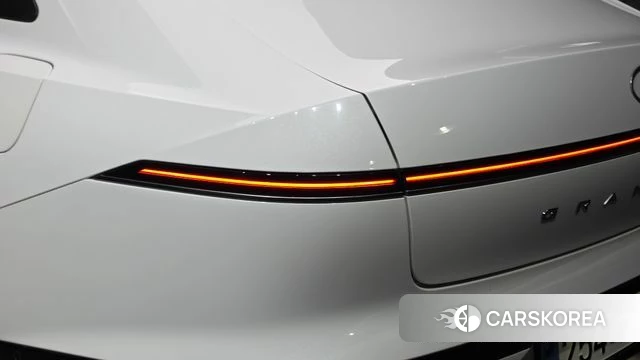 Hyundai Grandeur Hybrid (GN7) id 4990930 из Кореи 15