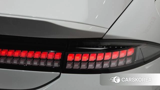 Hyundai Ionic 6 id 4779218 из Кореи 15