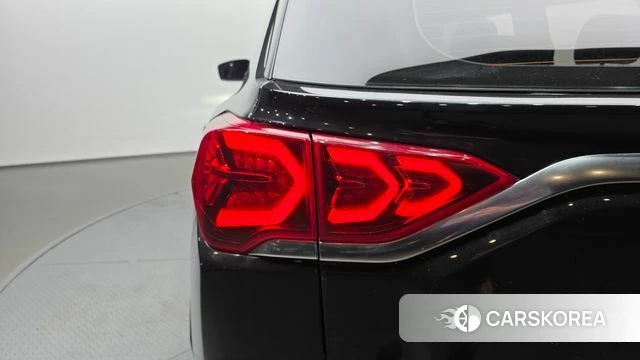 Ssangyong Beautiful Korando id 4895144 из Кореи 15