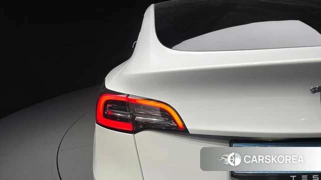 Tesla Model Y id 4881436 из Кореи 15