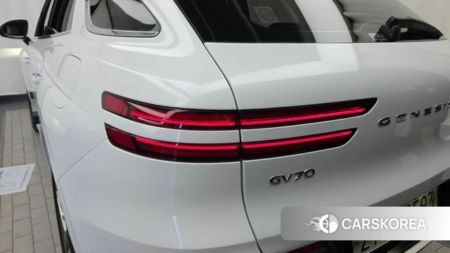 Genesis GV70 id 5011664 из Кореи 15
