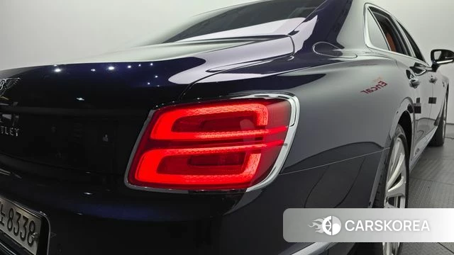 Bentley Flying Spur 3rd Generation id 5003264 из Кореи 15