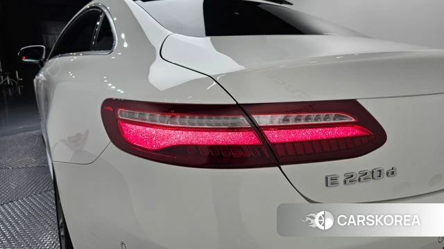 Mercedes-Benz E-Class W213 id 4604726 из Кореи 15