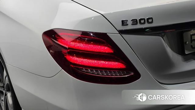 Mercedes-Benz E-Class W213 id 4849964 из Кореи 15