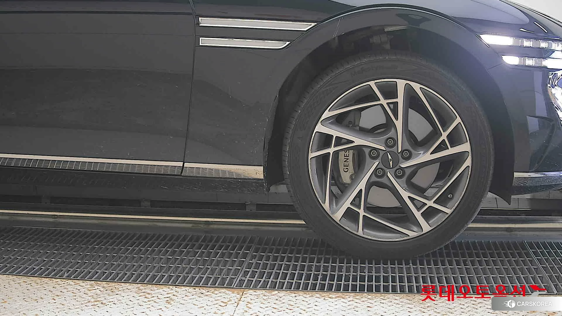 Hyundai G90 id 4990038 из Кореи 15