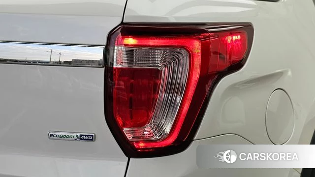 Ford Explorer id 5029428 из Кореи 15