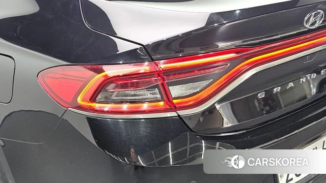 Hyundai Grandeur IG id 5018445 из Кореи 15