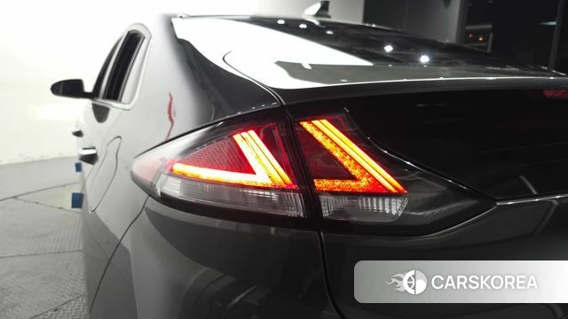 Hyundai The New Ionic Hybrid id 4997907 из Кореи 15