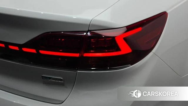 Kia K7 Premier Hybrid id 5047681 из Кореи 15