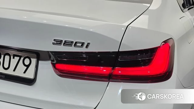BMW 3 Series (G20) id 4935070 из Кореи 15