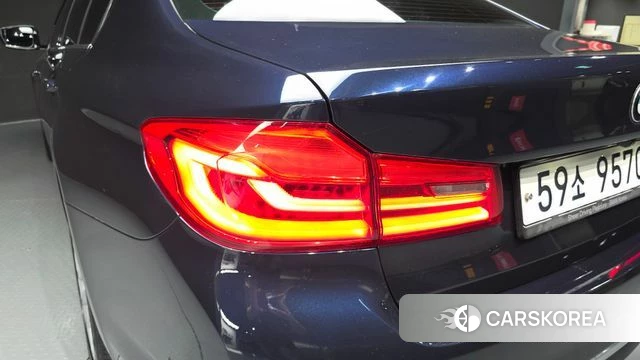 BMW 5 Series (G30) id 4983182 из Кореи 15