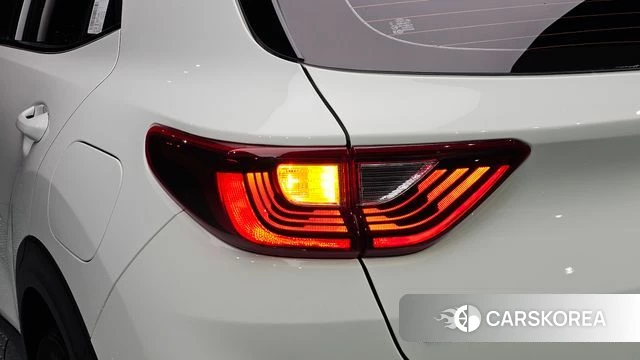 Kia Stonic id 5035432 из Кореи 15