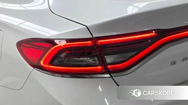 Hyundai Grandeur IG id 5013888 из Кореи 15