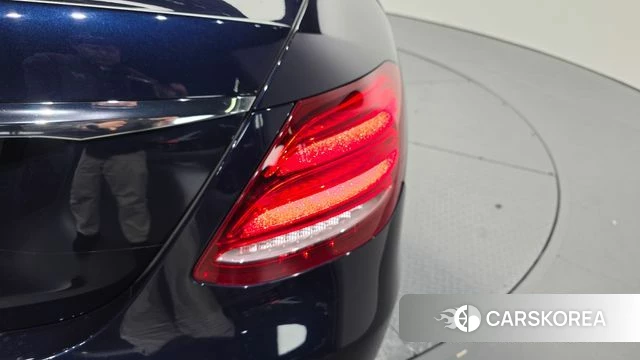 Mercedes-Benz E-Class W213 id 5035729 из Кореи 15