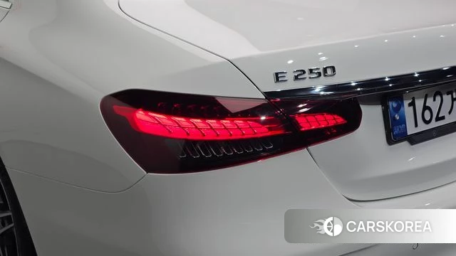 Mercedes-Benz E-Class W213 id 4905423 из Кореи 15