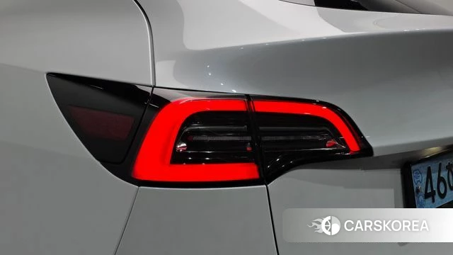 Tesla Model Y id 4793379 из Кореи 15