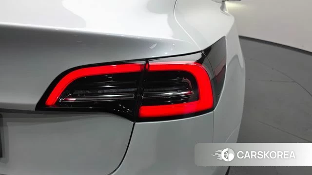 Tesla Model 3 id 4836510 из Кореи 16