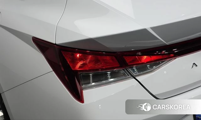 Hyundai Avante (CN7) id 4996930 из Кореи 15