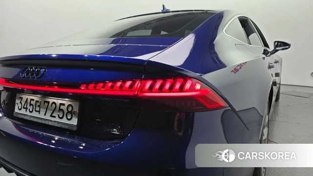 Audi A7 (4K) id 5018326 из Кореи 15