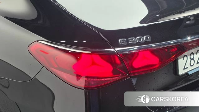 Mercedes-Benz E-Class W214 id 4985023 из Кореи 15