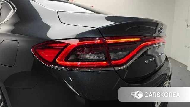 Hyundai Grandeur IG id 5018499 из Кореи 15