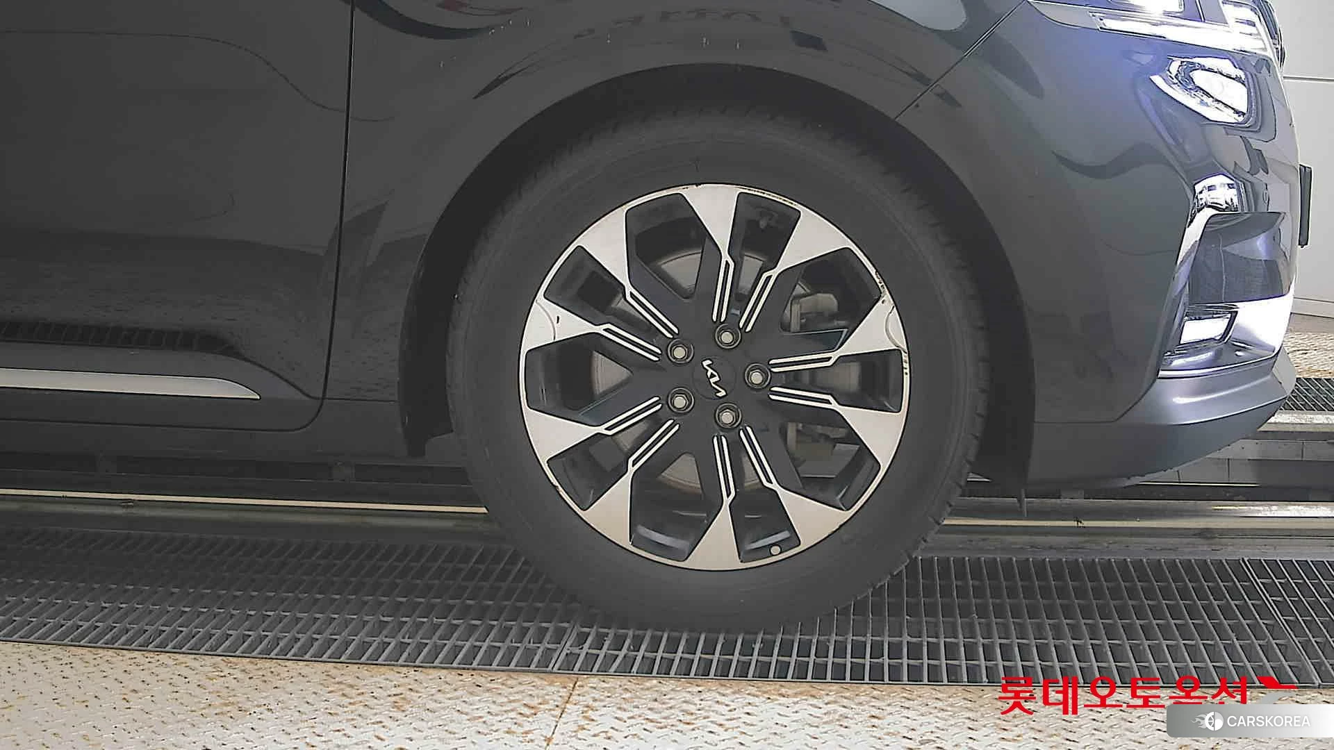 Kia Carnival Limousine id 4984669 из Кореи 15