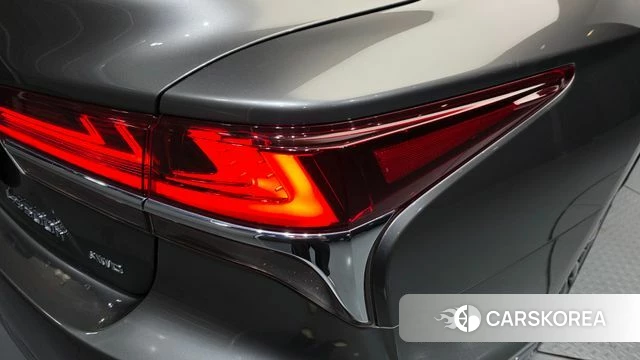 Lexus LS500h 5th generation id 5018559 из Кореи 15