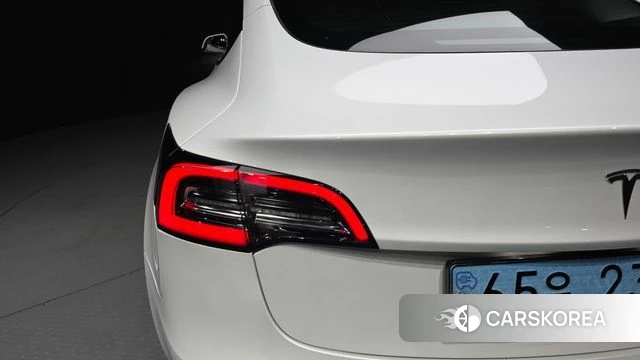 Tesla Model 3 id 4758811 из Кореи 15
