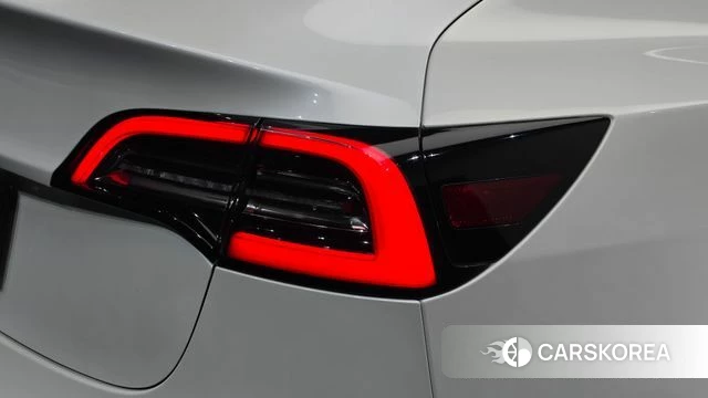 Tesla Model 3 id 4982603 из Кореи 15